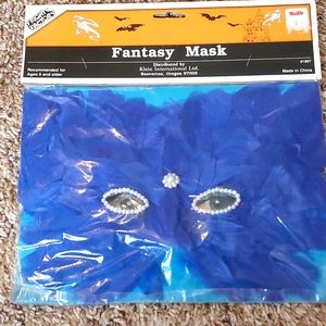 Feathered Mardi Gras mask  - NWT